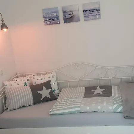 Apartament Haus Meerbuesum App.1 *
